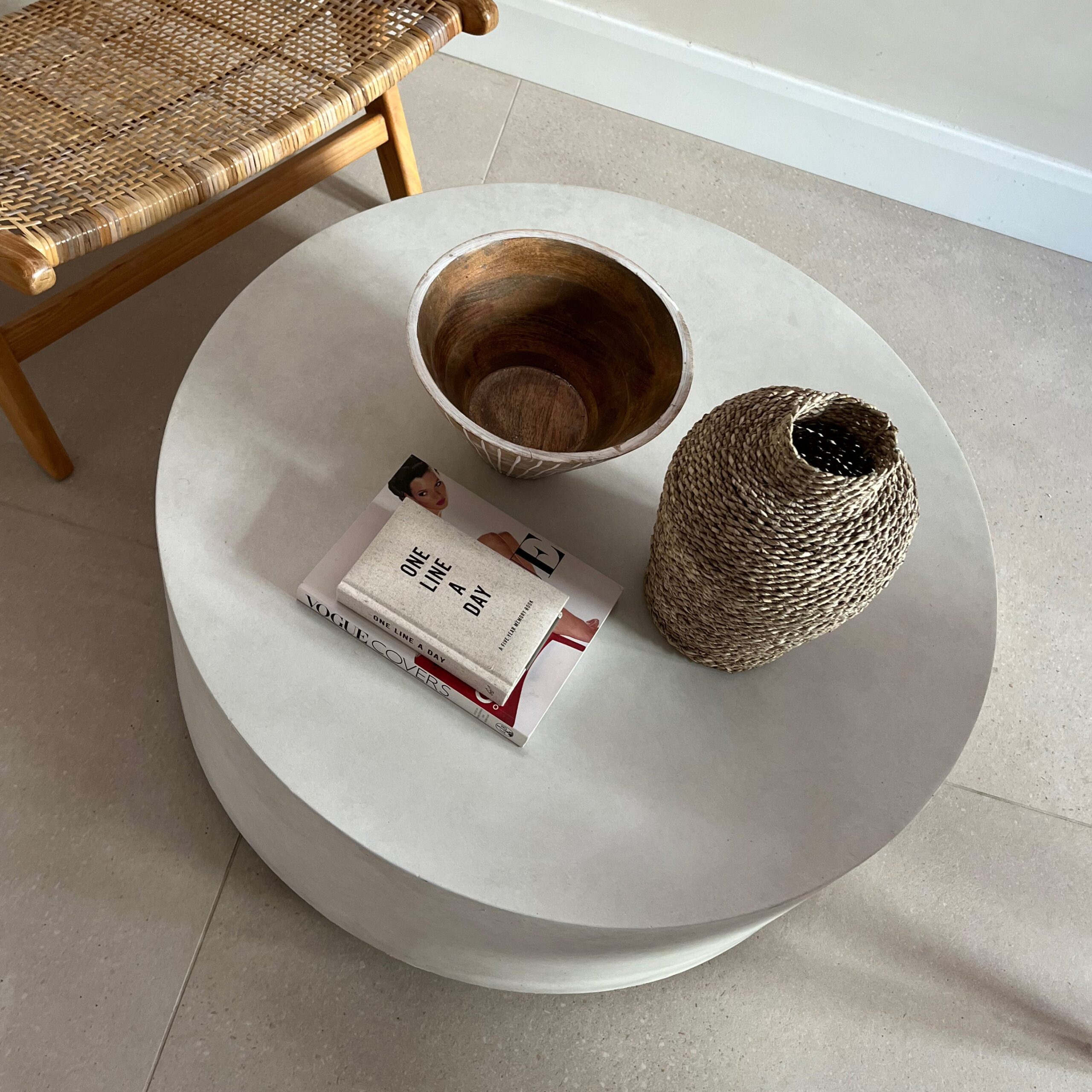 Angelo - Minimal Concrete Round Coffee Table Large - Image 5