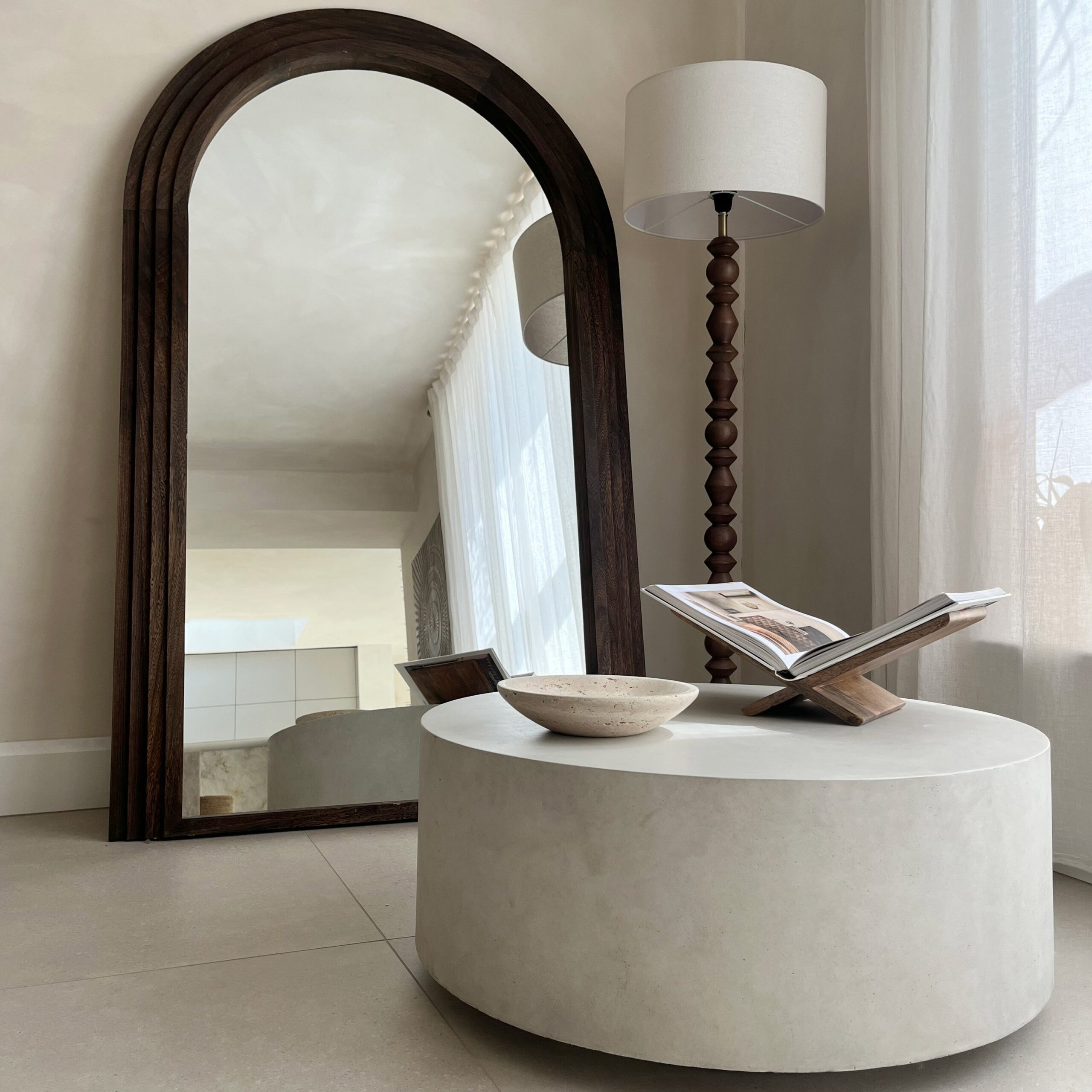 Angelo - Minimal Concrete Round Coffee Table Large - Image 4